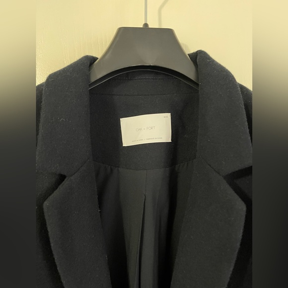 Oak and fort good condition navy coat - Picture 4 of 5